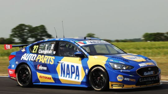 BTCC Snetterton: Каммиш быстрее Ingram в жарких условиях